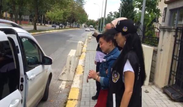 Yeni doğum yapan anne bebeğini camdan attı! 10 yıl hapsi isteniyor