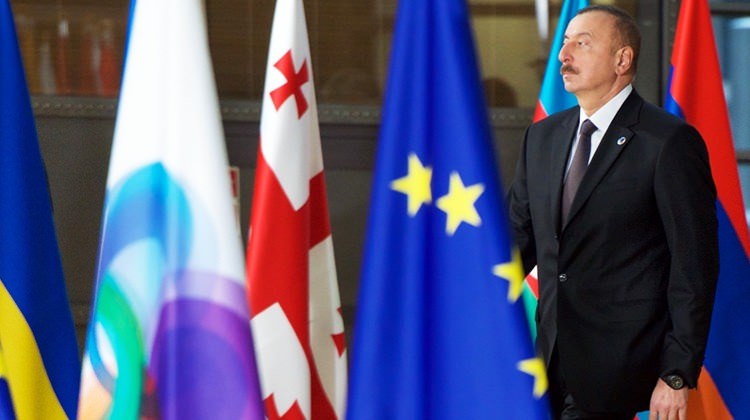 Aliyev: O Tarihi Topraklar Bizim, O Topraklara Dönmeliyiz