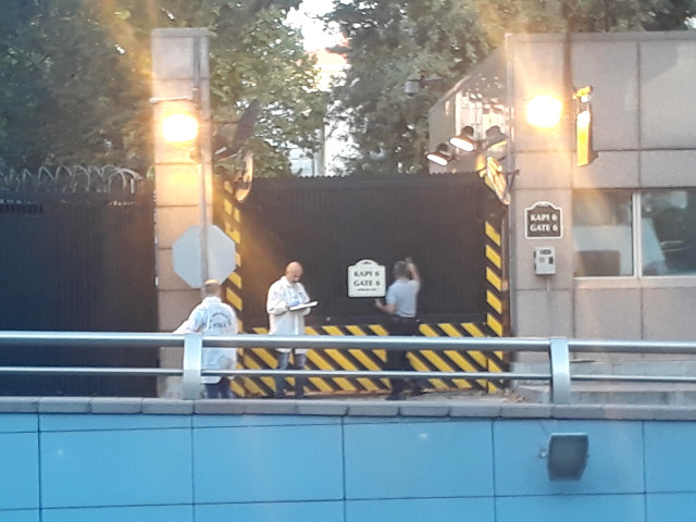 ABD Büyükelçiliği'ne kim saldırdı? İşte saldırganların fotoğrafları