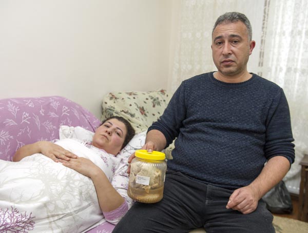 Kanser Diye Amaliyata Girdi İçinden Gazlı Bez Çıktı!