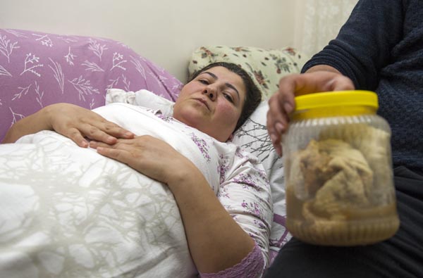 Kanser Diye Amaliyata Girdi İçinden Gazlı Bez Çıktı!