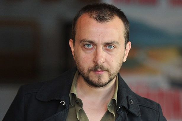 Ali Atay kimdir? Hazal Kaya ve Ali Atay evleniyor mu?