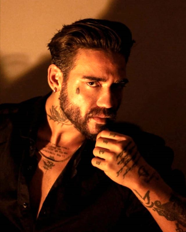 Neslihan Doğrusöz: Hala bakireyim