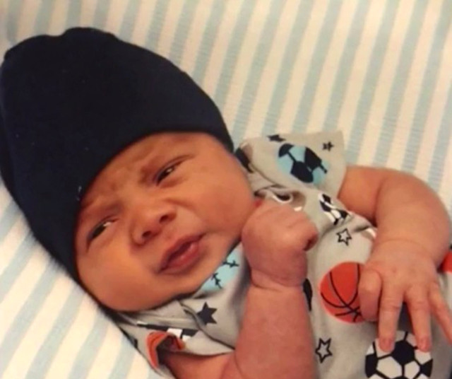 Arabanın arka koltuğunda unutulan 3 aylık bebek öldü!