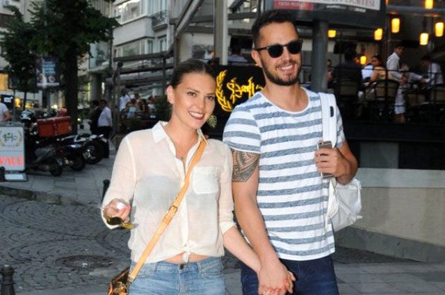 Aslı Enver'in tek taşını gören takipçileri heyecanlandı