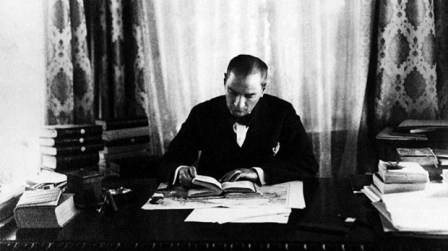 Türk Dil Bayramı nedir,ne zaman kutlanır? Türk Dil Bayramı'nın Önemi nedir?