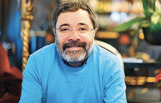 Ahmet Ümit kimdir? Aslen nereli kaç yaşında ve Ahmet Ümit&#039;in kitapları nelerdir?