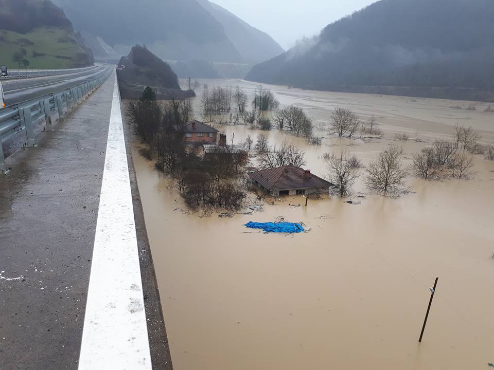 Bartın'da 300 Kişiye Ulaşılamıyor | Vali Dirim Açıkladı