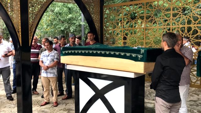 Aydos Ormanı'nda kan donduran olay işitme engelli gencin boğazını kestiler