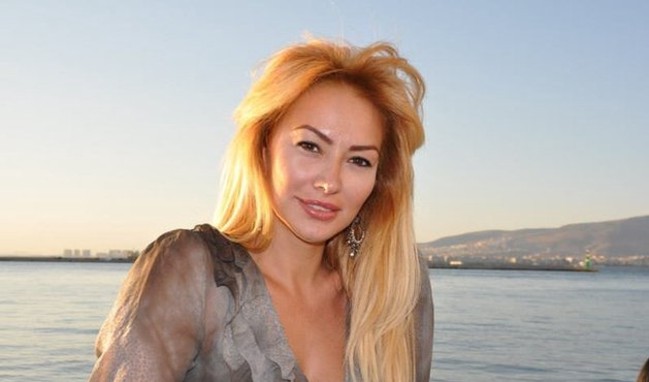 Aylin Coşkun ölümden döndü: Okyanusta fırtınaya yakalandı