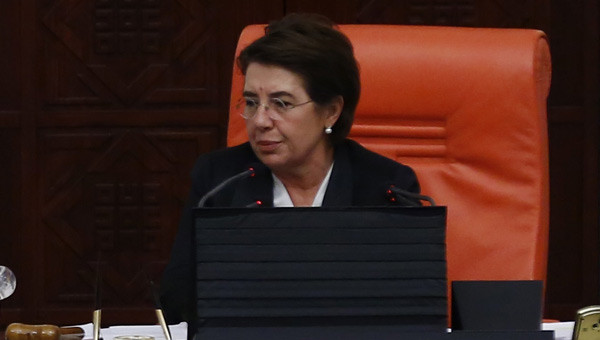 Ayşe Nur Bahçekapılı kimdir? Nerelidir? Ayşenur Bahçekapılı ne bakanı oldu?