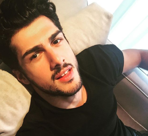 Sezgi Sena Akay Kimdir | Hıçkırık Dizisi Oyuncuları