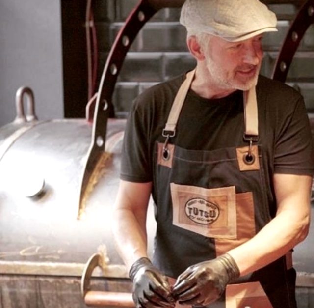 Mehmet Aslantuğ Karamürsel'de çiftlik kurdu