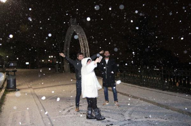 Bugün Hava Nasıl Olacak 1 Mart 2018 | İstanbul Beyaza Büründü