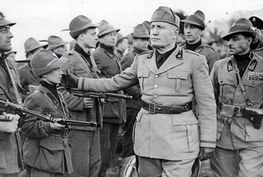 Benito Mussolini hayatı | Benito Mussolini kaç yaşında öldü