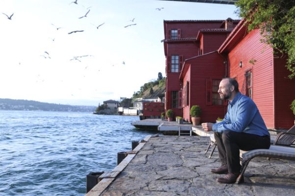 İstanbul Boğazı'nda Yalıya Çarpan Geminin Son Telsiz Konuşmaları Ortaya Çıktı