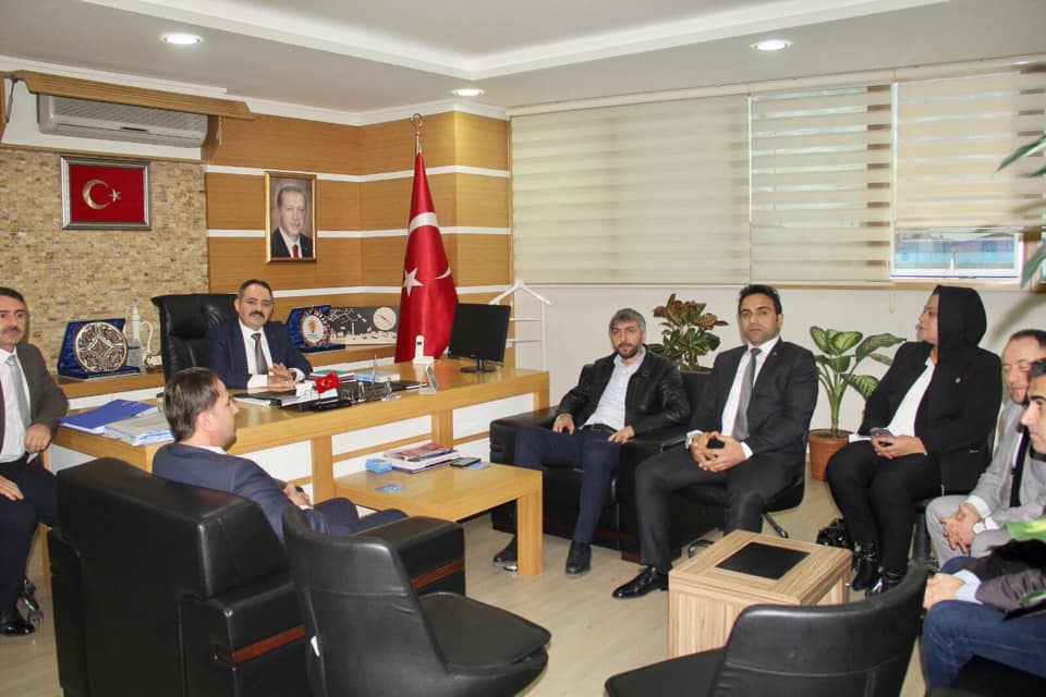 Tuzla'da Cumhur ittifakı kapsamında MHP'den AK Parti ilçe başkanlığına iadei ziyaret