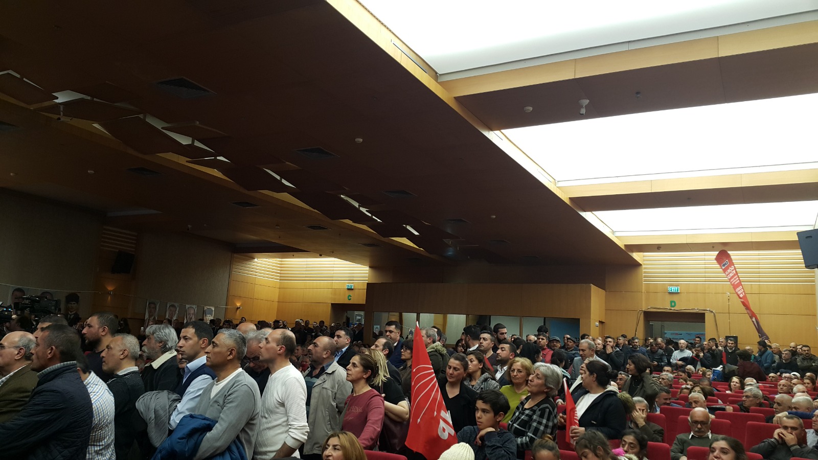 CHP Kartal'da proje tanıtım toplantısında Altınok Öz krizi yaşandı