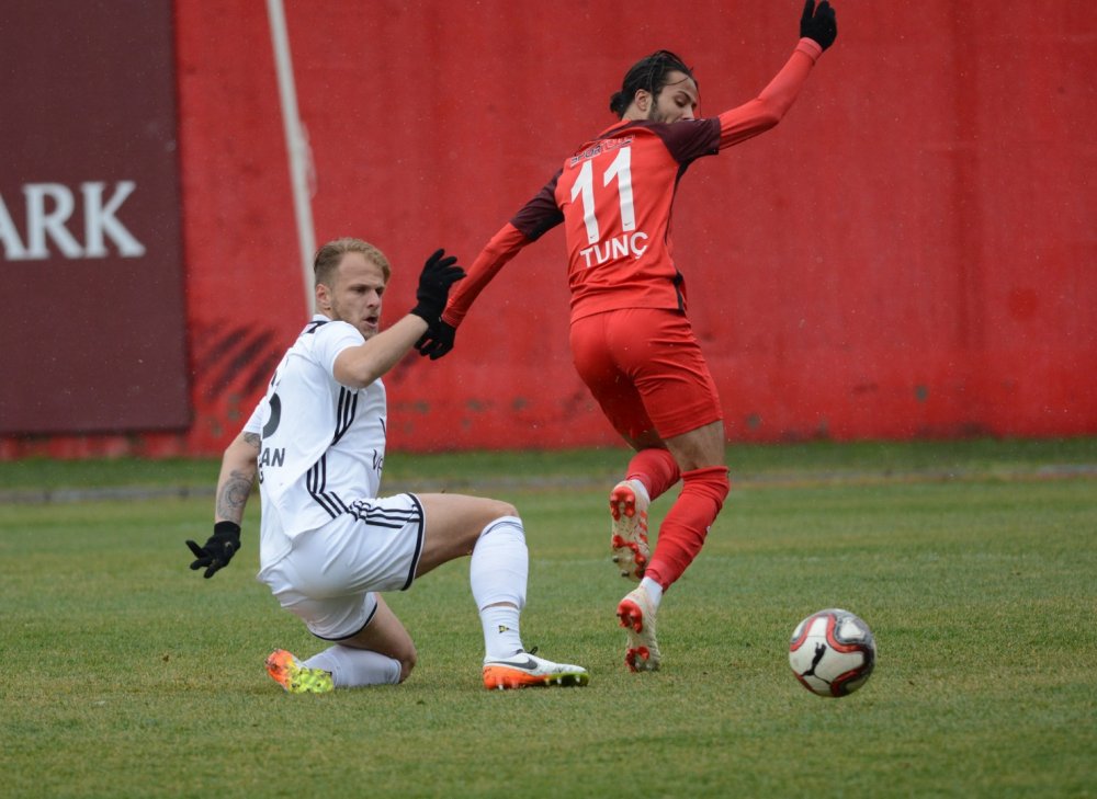 Pendikspor Manisa BBSK Karşısnda galibiyeti koruyamadı