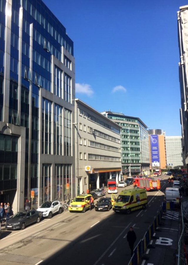 Brüksel'de bomba alarmı verildi!