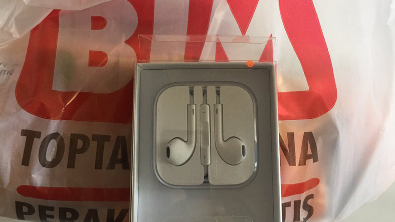 BİM'de satılan APPLE ürünleri sahte çıktı! BİM'e ihtarname !