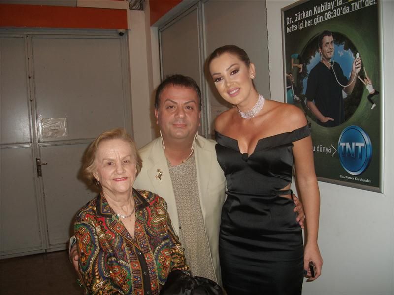 Ünlülerin astroloğu hayatını kaybetti! Egemen Töreli kimdir?