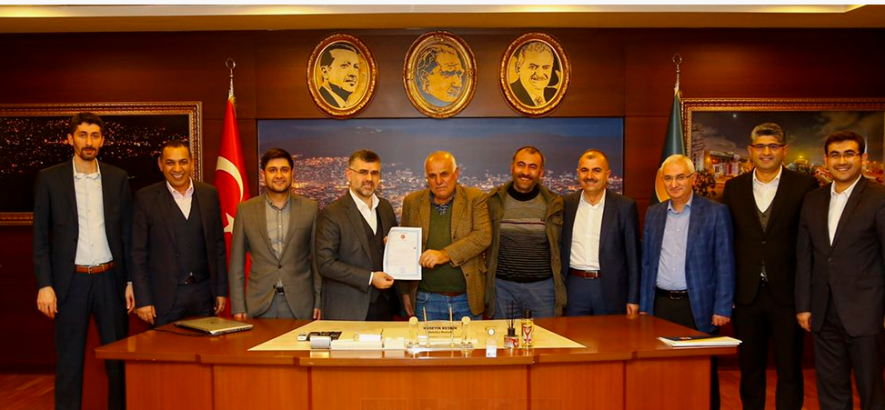 Sultanbeyli hisseli parsel sorununu çözdü! Vatandaşlar tapularına kavuştu