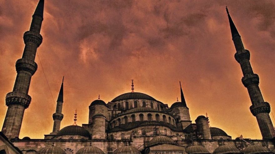 Bugün ne kandili? Miraç Kandili bugün mü? Bugün neler yapılmalı?