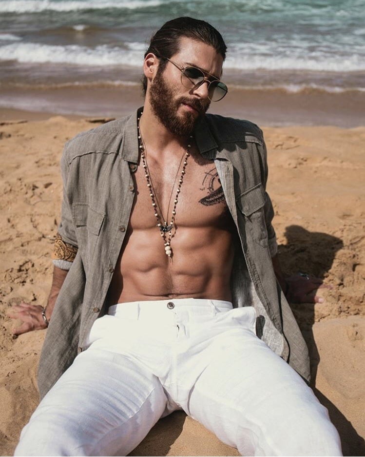 Can Yaman kimdir? Can Yaman kaç yaşında? Can Yaman nerelidir?