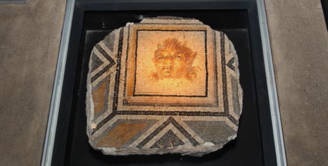 ABD'deki 12 Zeugma parçası Türkiye'ye geliyor