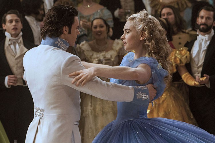 Sindirella filminin konusu nedir? Oyuncuları kimdir? Kaç yılında çekildi?