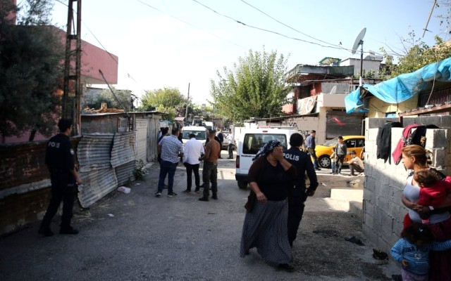 Adana'da Cono aşireti üyelerine birbirine girdi! Çok sayıda yaralı var!