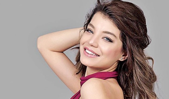 Sinan Akçıl ve Buse Narcı neden ayrıldı? Sinan Akçıl Buse Narcı'yı aldattı mı?