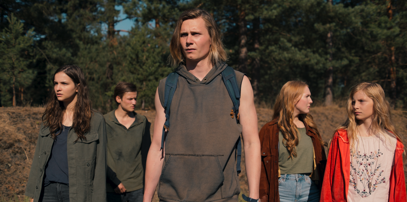 Dark yeni sezon Netflix'e geldi | Dark 1. sezon özet | Jonas 33 yıl...