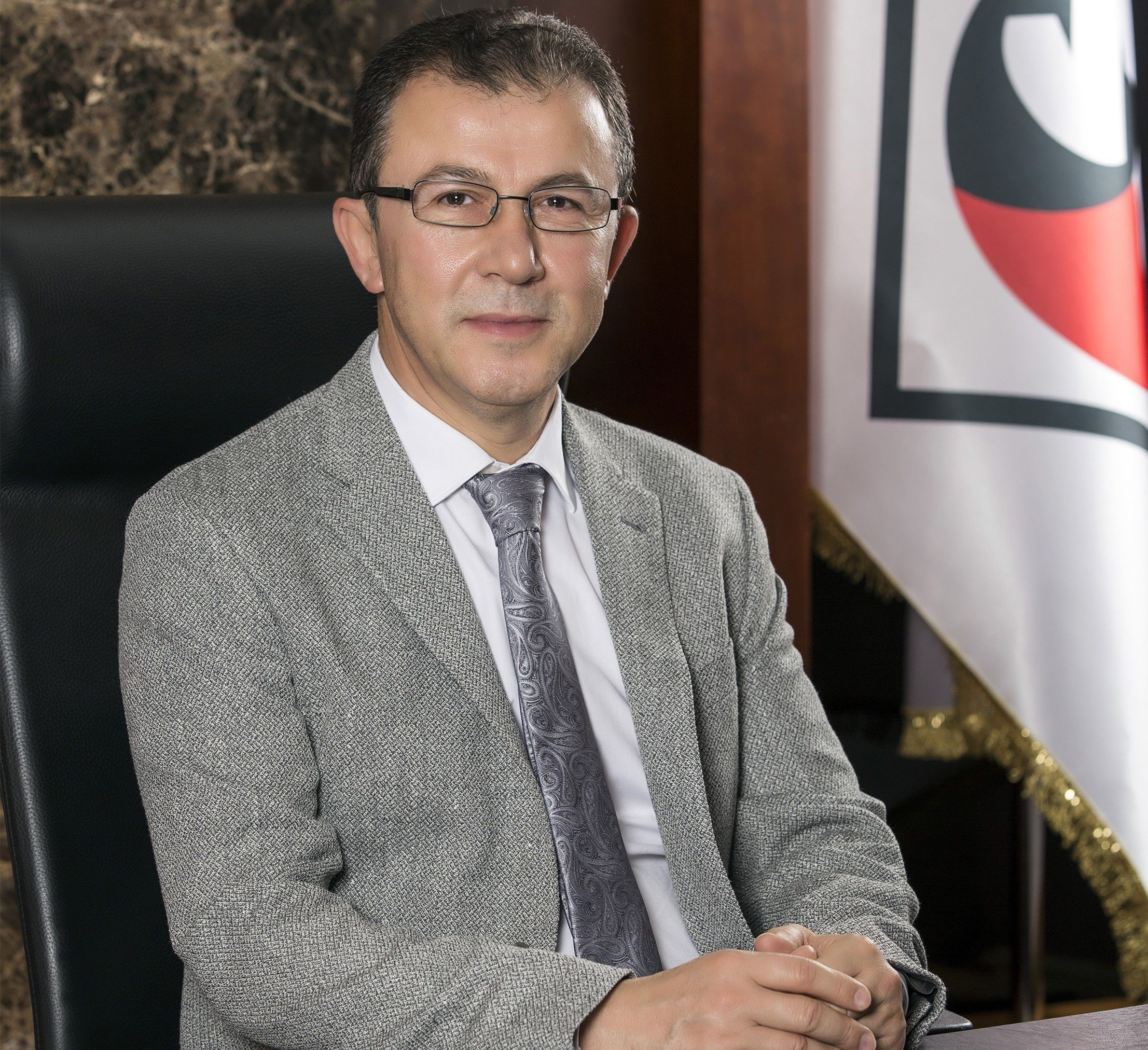 AK Parti EyüpSultan Belediye Başkan Adayı Deniz Köken kimdir?