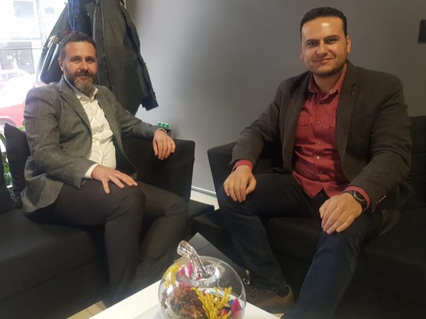 AK Parti Burdur Belediye Başkan Adayı Deniz Kurt kimdir?