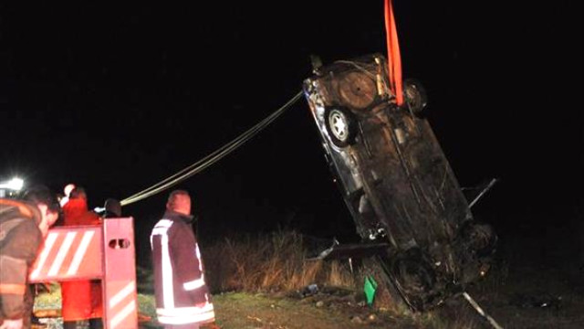 Denizli'de Otomobil Gölete Uçtu! 5 Ölü 1 Yaralı 