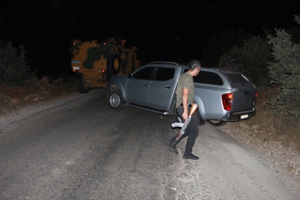 PKK Adıyaman'da Mermer ocağı şantiyesine saldırdı