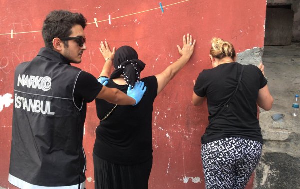 'Torbacı nene' Beyoğlu'nda yakalandı