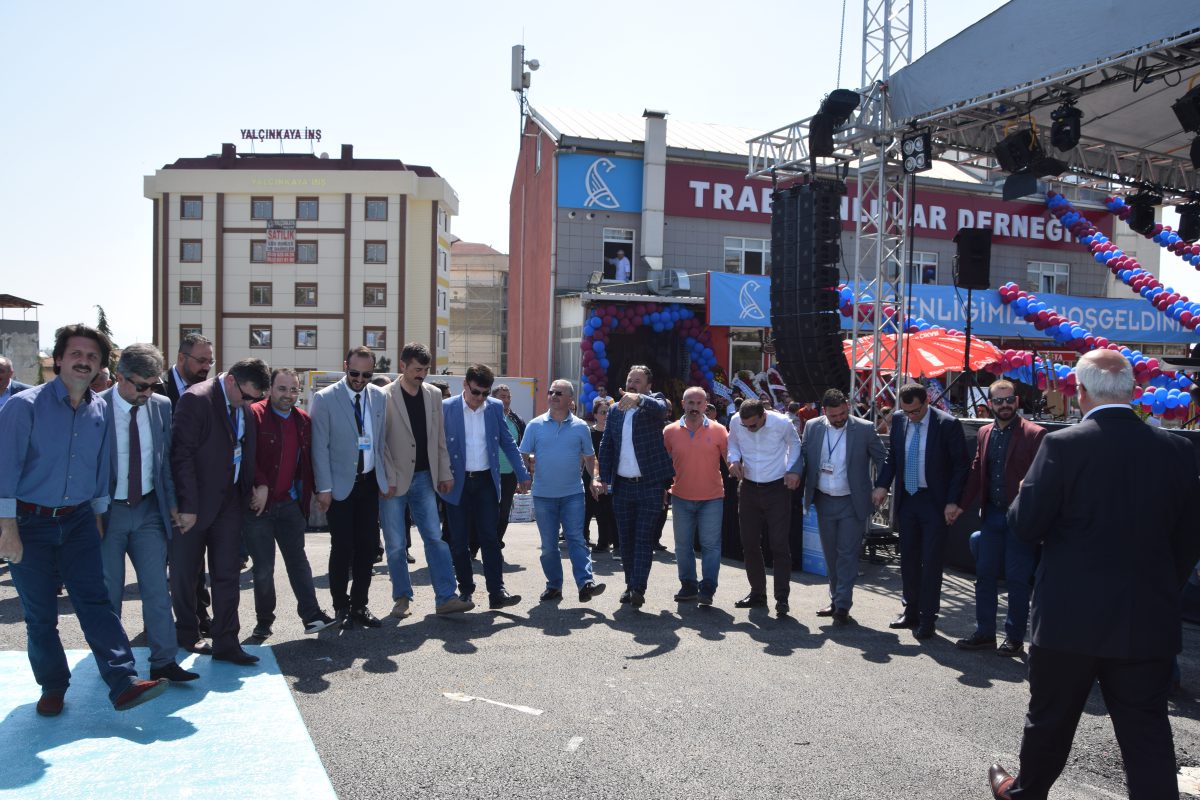 Pendik Trabzonlular Derneği muhteşem törenle açıldı