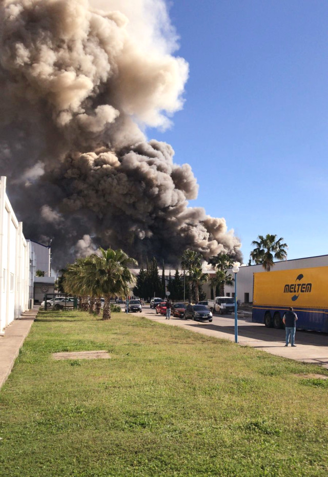Dünyanın En Lüks Yatlarının Üretildiği Merkezde Büyük Yangın!