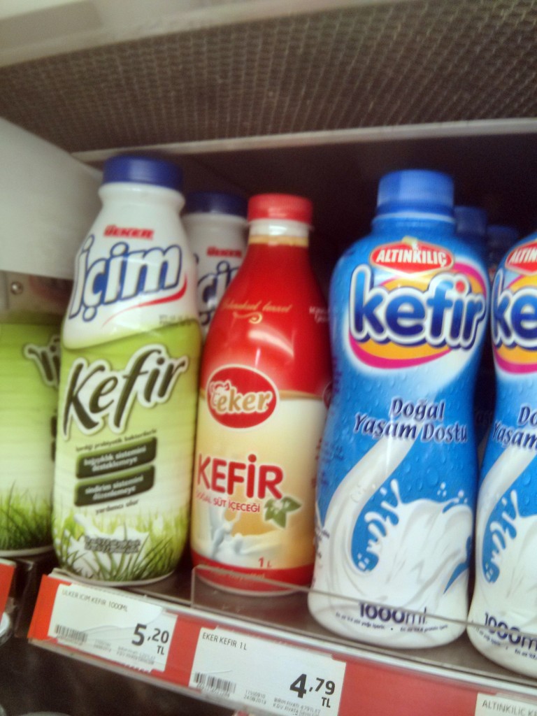 Kefir nedir? Kefirin faydaları nelerdir? Kefir nasıl yapılır? hepsi bu yazıda!