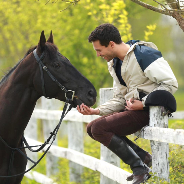 Ekin Koç kimdir? Oyuncu Ekin Koç Şampiyon filmi için 10 kilo verdi!