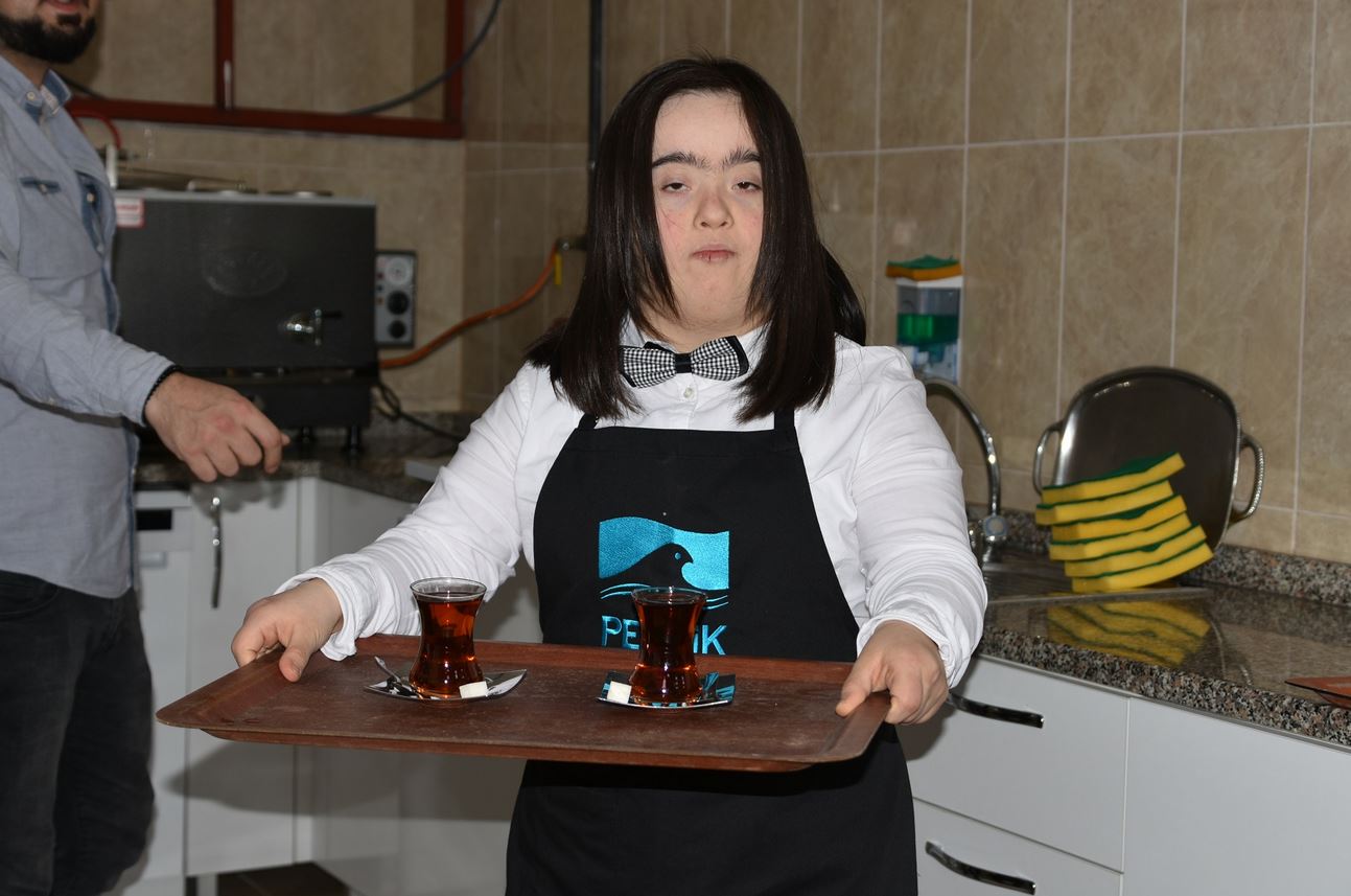 Pendik'te Özel Çocuklara Servis Komisi Kursu