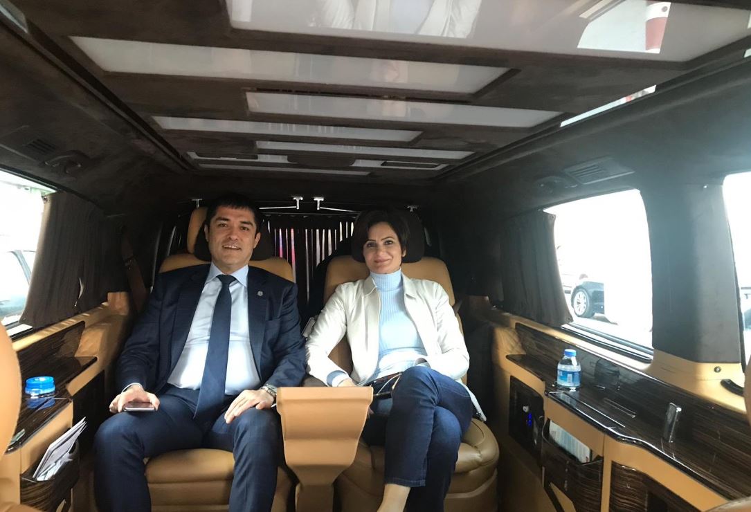 Halkçı partinin lüksü dikkat çekti!