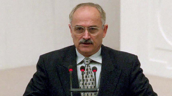 Ekrem Pakdemirli kimdir? İzmir'de yeni havalimanının adı Ekrem Pakdemirli oldu