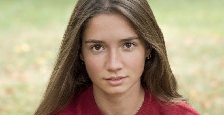 Efecan Şenolsun kimdir? Elit İşcan'ı taciz mi etti? 