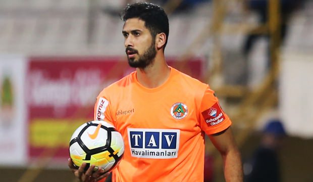 Emre Akbaba'dan sürpriz transfer haberi