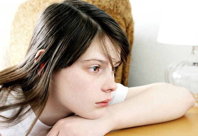 Psikonevroz nedir? Psikonevroz belirtileri nelerdir? Nasıl tedavi edilir?