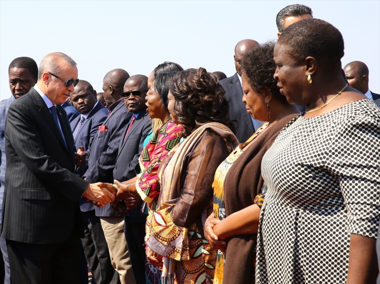 Başkan Erdoğan'a muhteşem karşılama